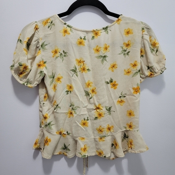 American Eagle Floral Top Size XS - Picture 2 of 2